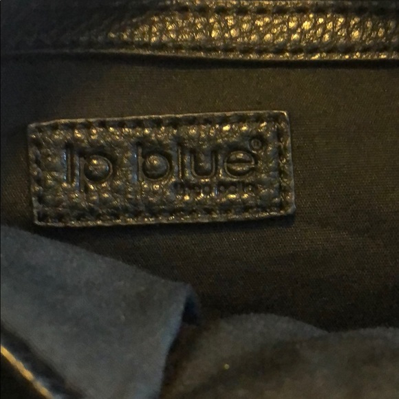 Black backpack - Picture 4 of 5